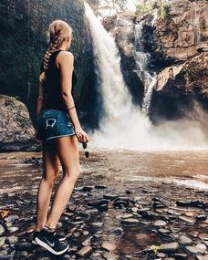 甘良滴巨乳在线观看