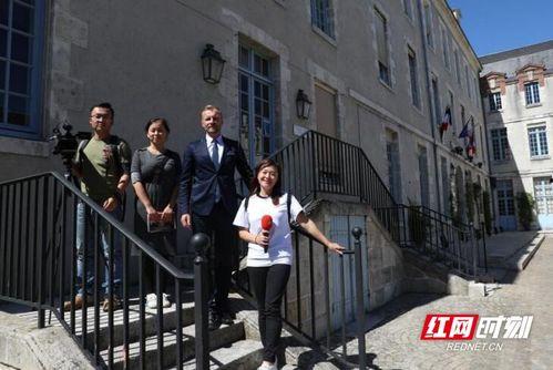 网友爆料鸭肠事件视频播放,视频播放引发热议